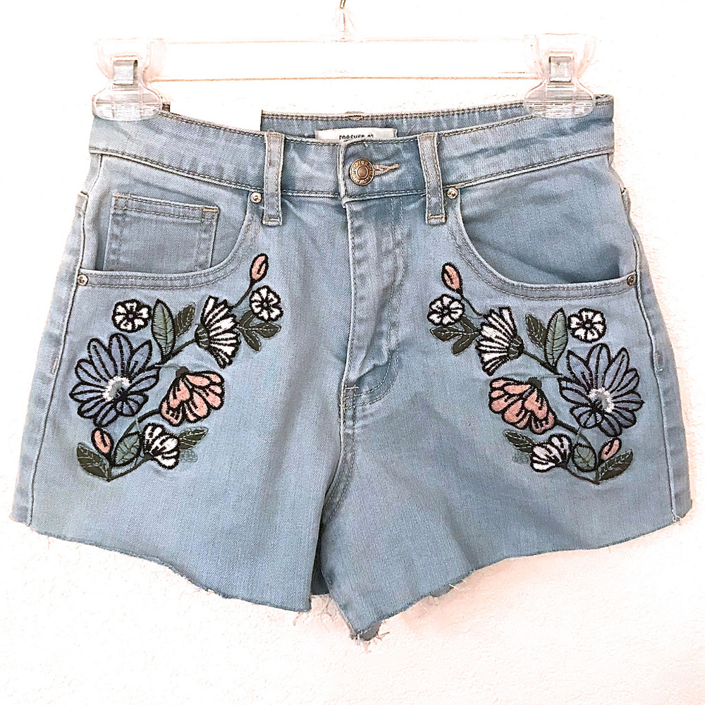 Forever 21 High Rise Embroidered Denim Shorts A393